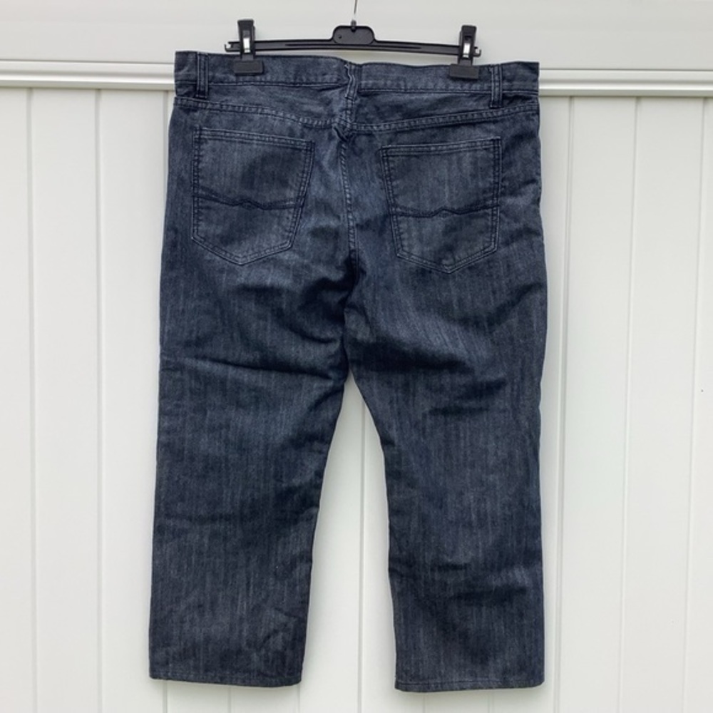 JEANS - Picture 2 of 4